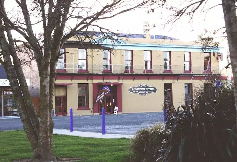 The Old Railway Hotel Lumsden