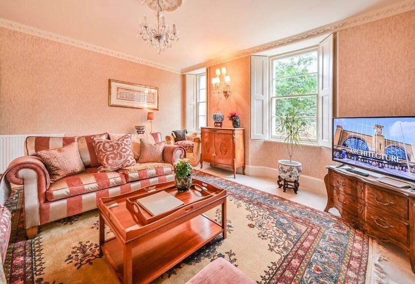 Muntham Luxury Holiday Apartments