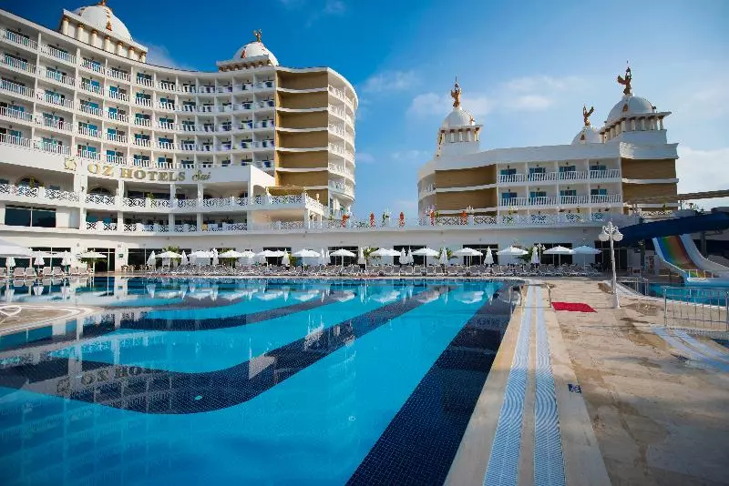 Oz Hotels Sui
