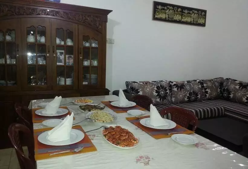 ペンション Saman Homestay