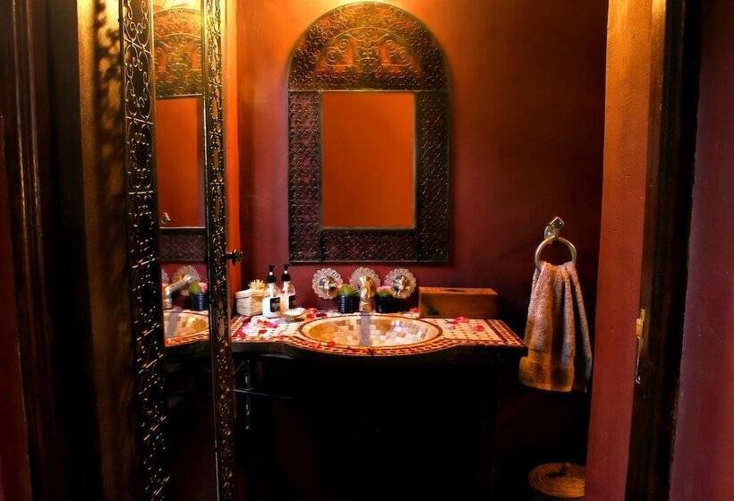 膳宿费 Moroccan House