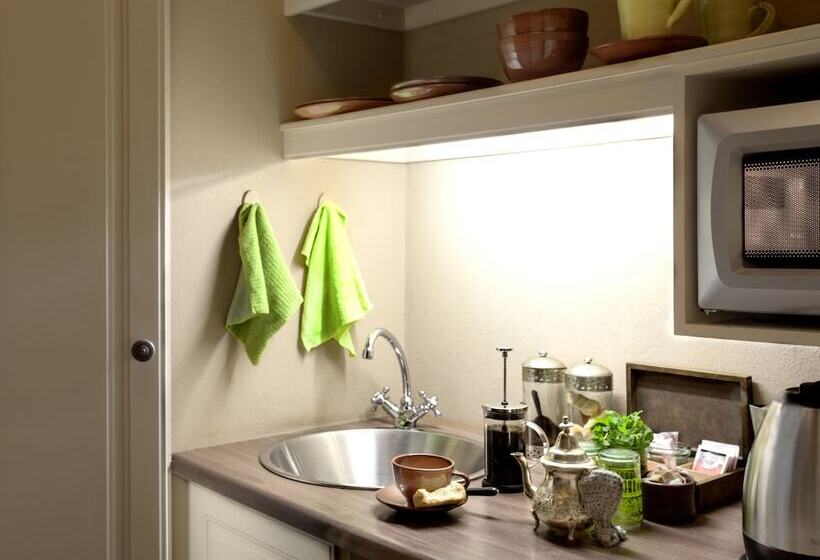 膳宿费 Moroccan House