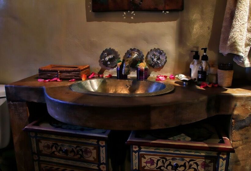 膳宿费 Moroccan House