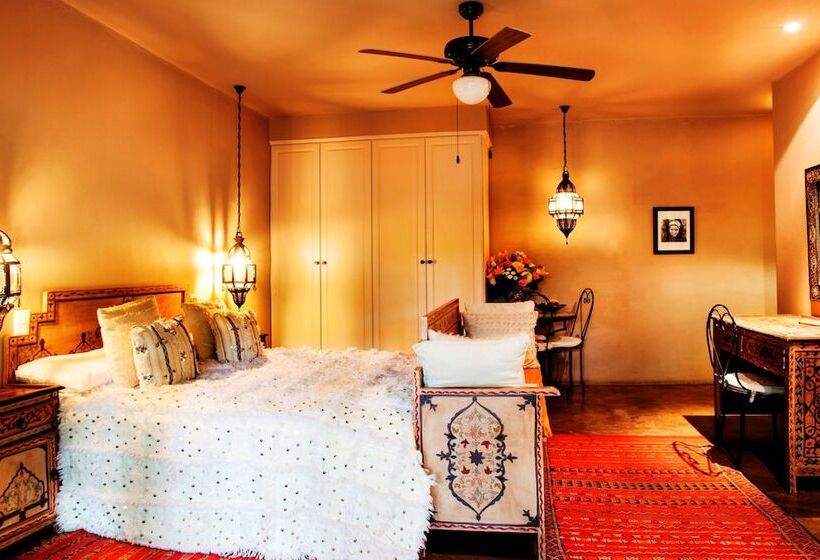 膳宿费 Moroccan House