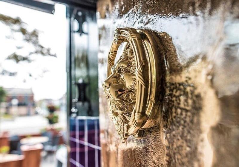 بنسيون Sinclair S Rooms