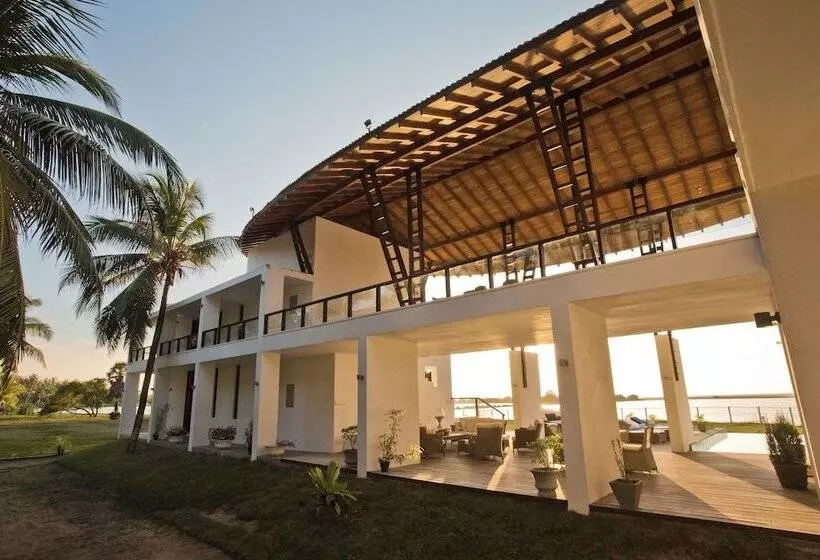 پانسیون Villa Santé