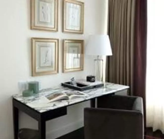 Suites Londres 212