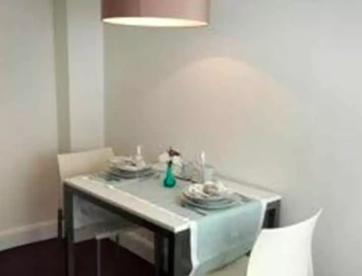 Suites Londres 212