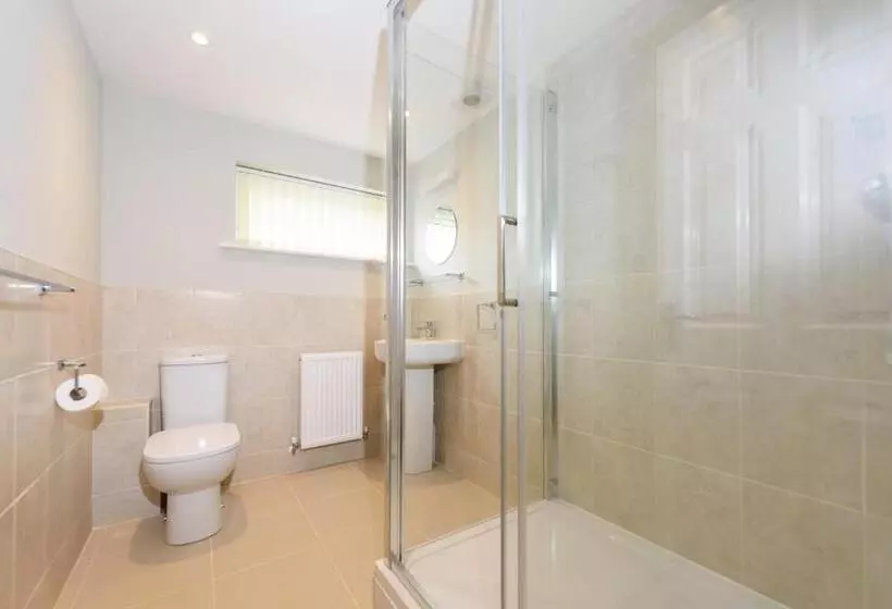 Vauxhall Apartments