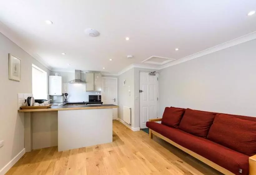 Vauxhall Apartments