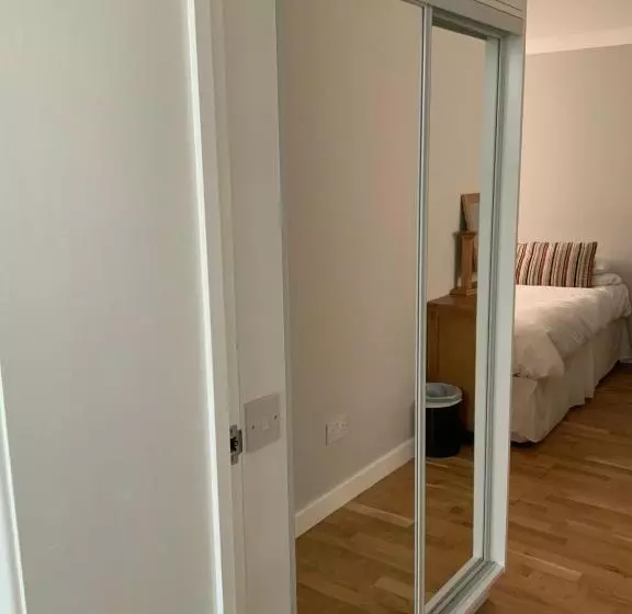 Vauxhall Apartments