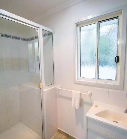 Beachside 1770 Yha