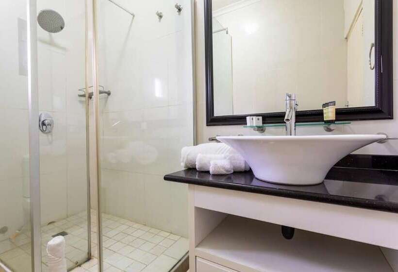 Fallsway Apartments Burley Court