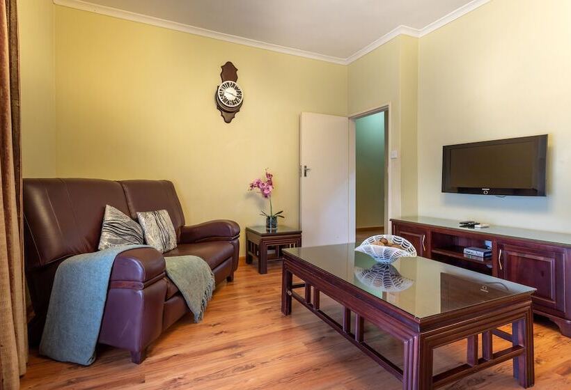 Fallsway Apartments Burley Court