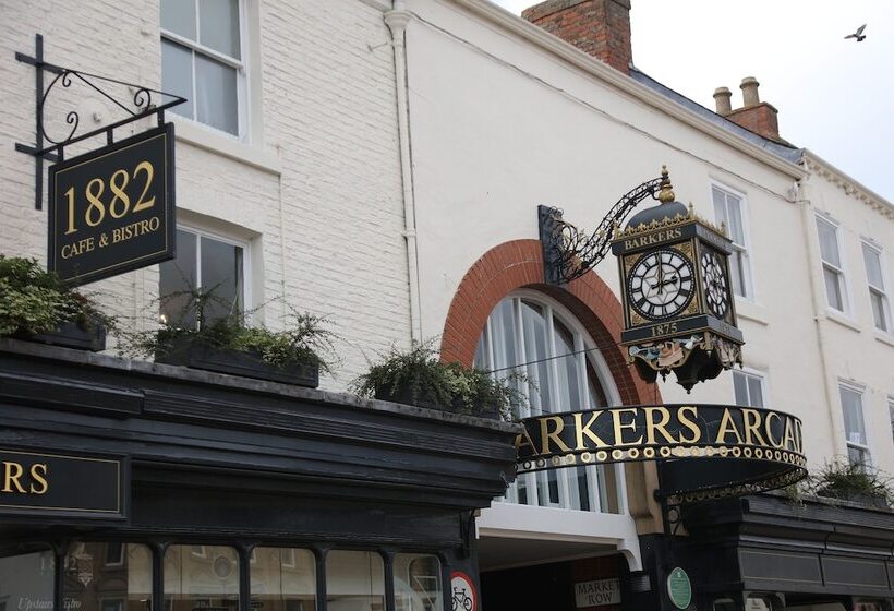 فندق Allerton Court