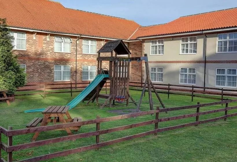 ホテル Allerton Court