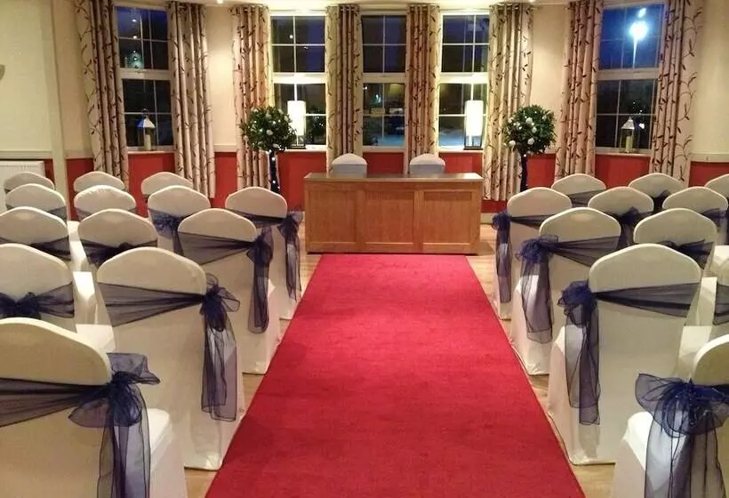 ホテル Allerton Court