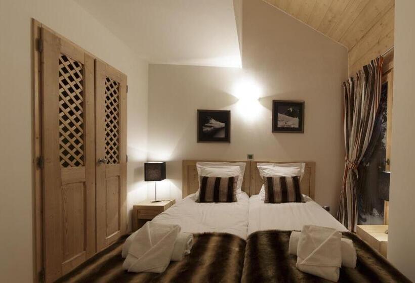 هتل Cgh Résidence Boutique Le Napoléon