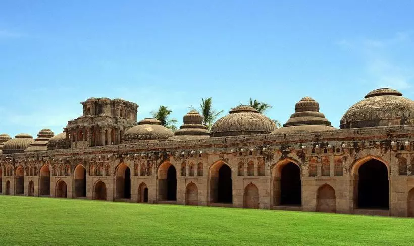 Hotelli Clarks Inn Hampi