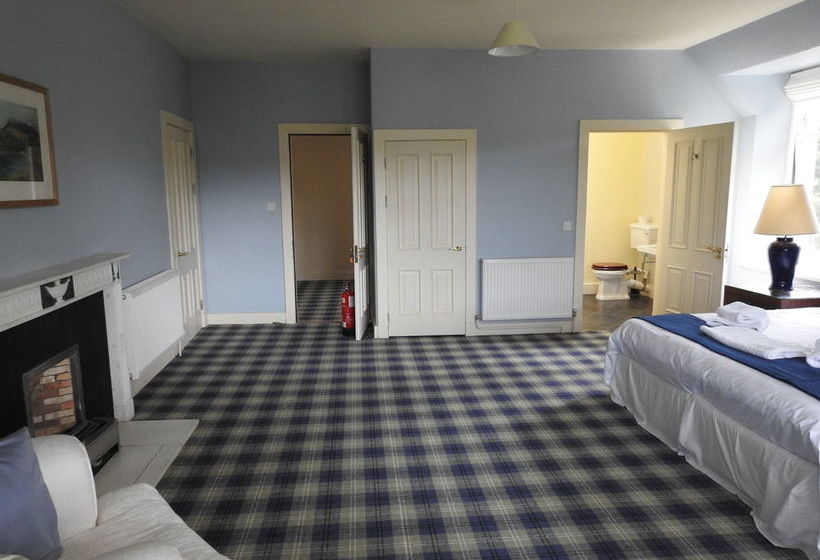 בית מלון כפרי Glencanisp Lodge
