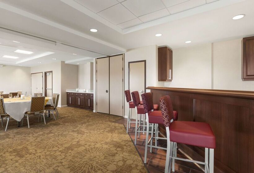 فندق Hampton Inn Penn Yan