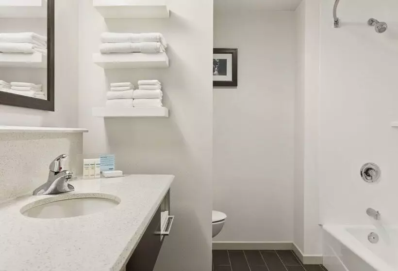 ホテル Hampton Inn Penn Yan