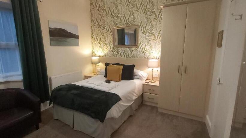 בית מלון כפרי Hen Dy