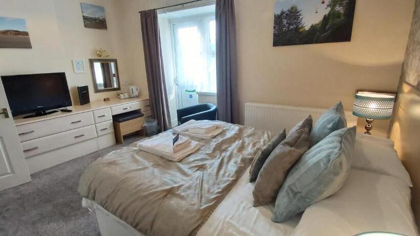 בית מלון כפרי Hen Dy