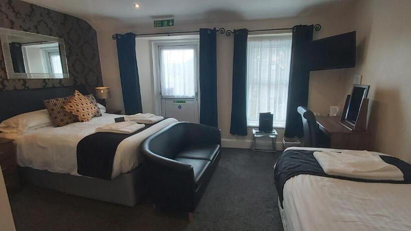 בית מלון כפרי Hen Dy