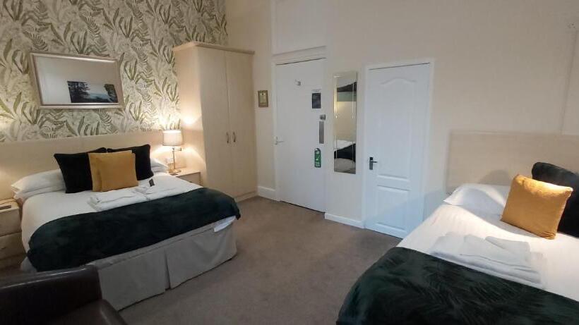 בית מלון כפרי Hen Dy