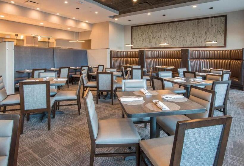 ホテル Voco The Clair Cincinnati Downtown, An Ihg