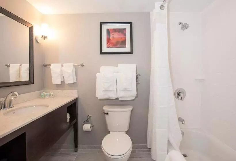 ホテル Voco The Clair Cincinnati Downtown, An Ihg