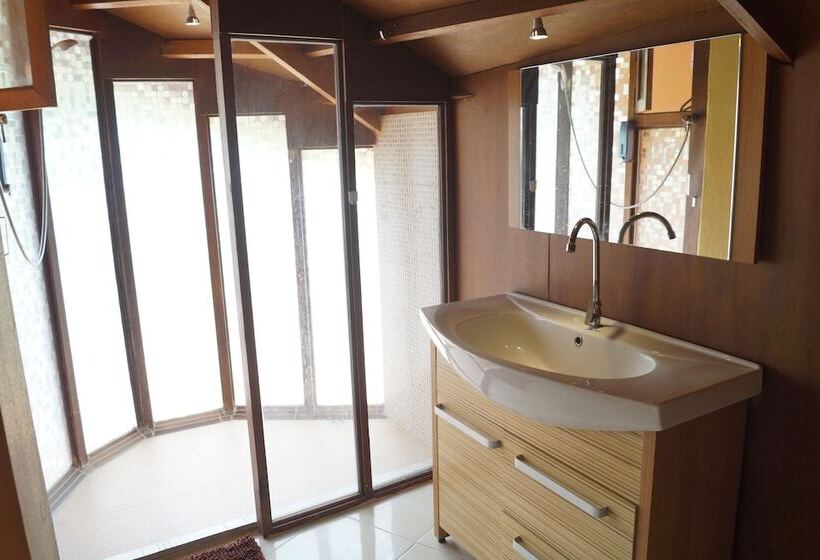 호텔 Relax Eco Life Center   Khao Lak