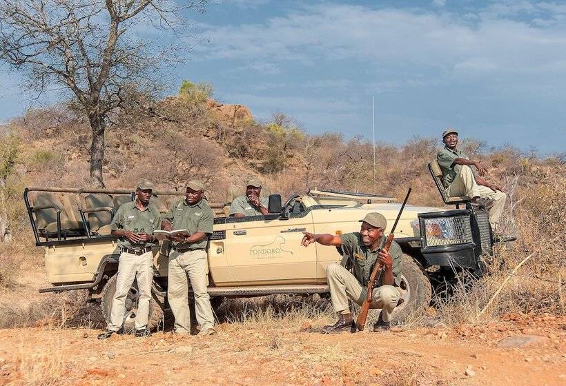 בית מלון כפרי Pondoro Game Lodge