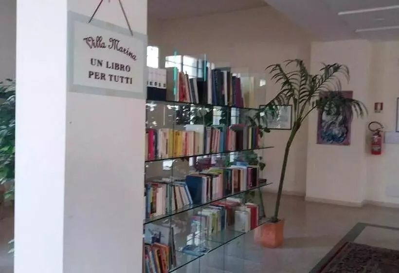 ホテル Residence Villa Marina