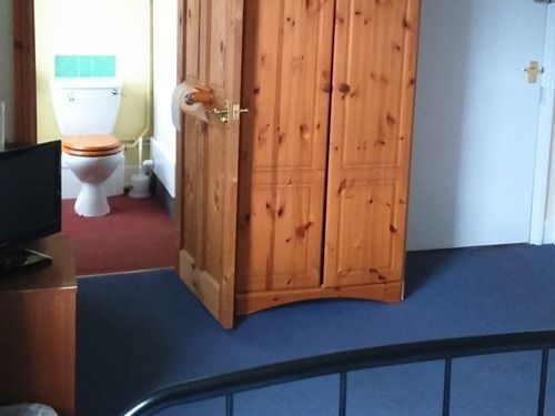 Hotel Sheaf Of Arrows