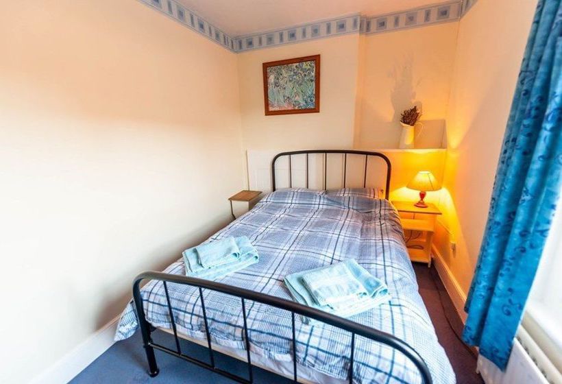 Hotel Sheaf Of Arrows