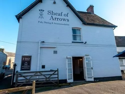 Hotelli Sheaf Of Arrows