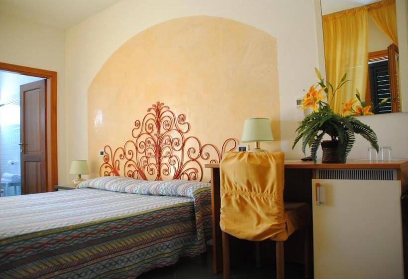 בית מלון כפרי Silvestrino