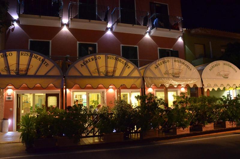 בית מלון כפרי Silvestrino