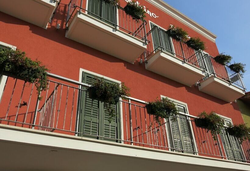 בית מלון כפרי Silvestrino