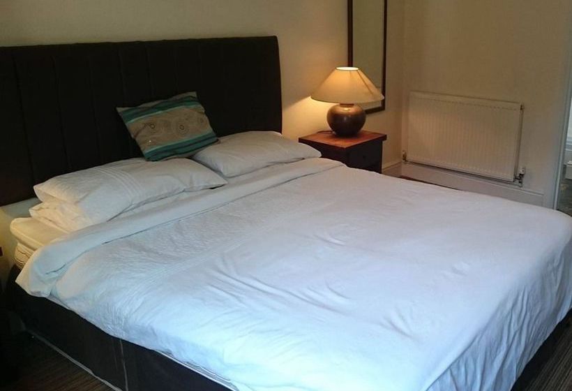 호텔 The Red Lion Faringdon