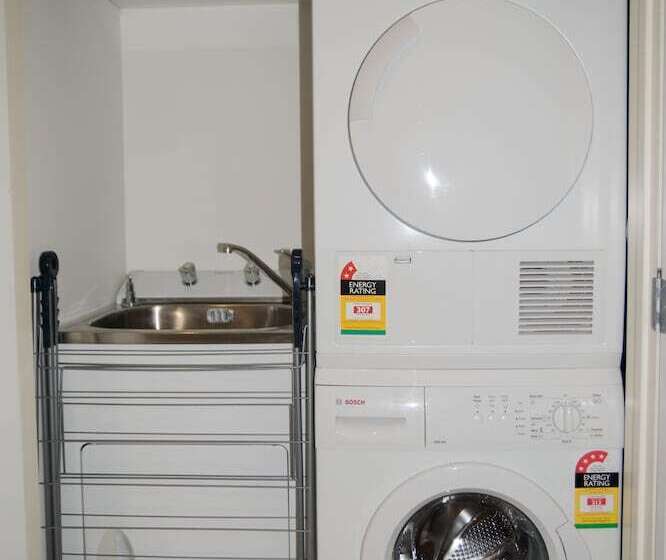 Luxury Waterfront Apartments Picton