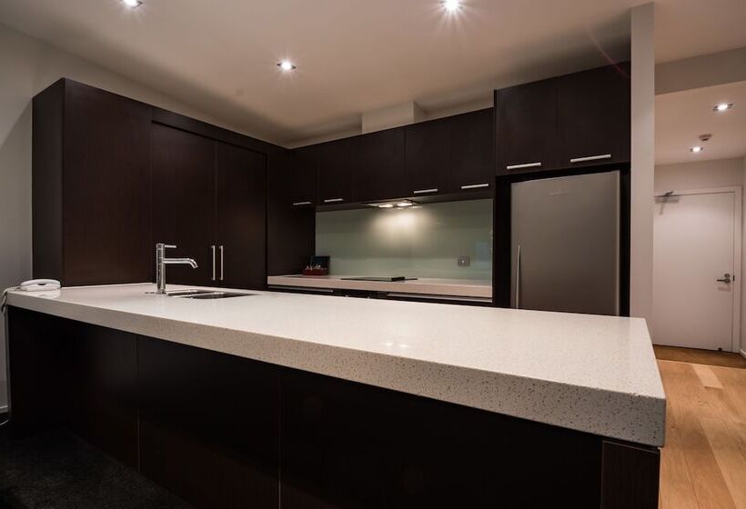 Luxury Waterfront Apartments Picton