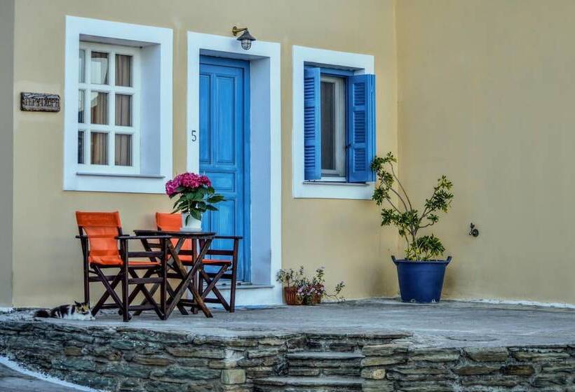 Mainades Maisonettes And Studios