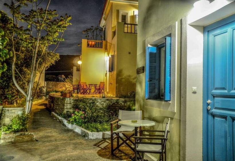 Mainades Maisonettes And Studios