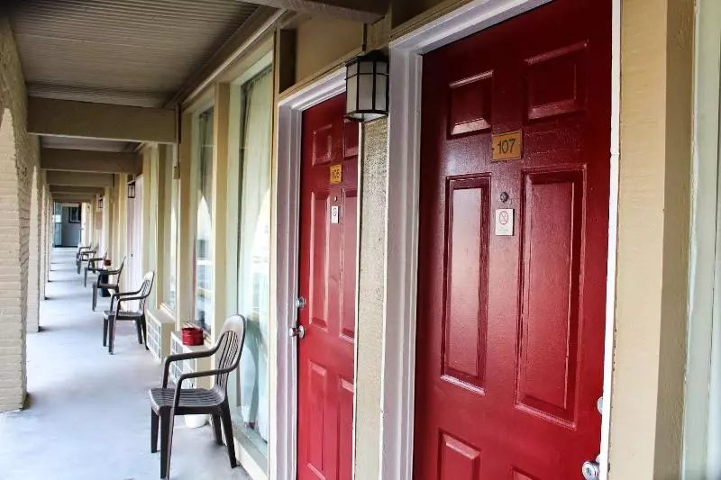 Motelli Executive Inn Goliad