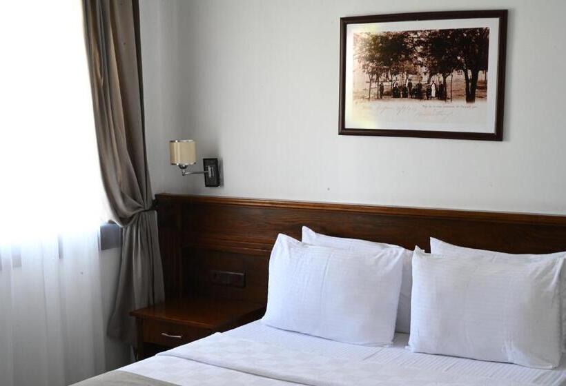 בית מלון כפרי Cunda Deniz