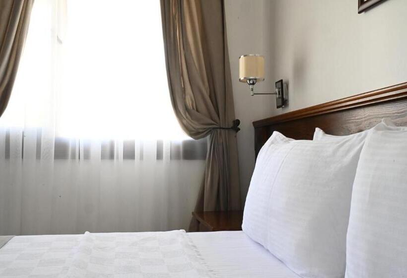 בית מלון כפרי Cunda Deniz