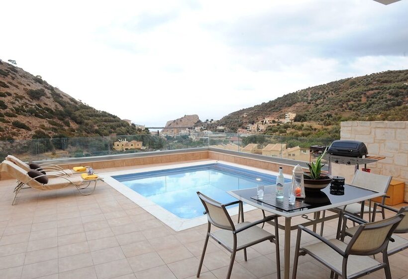 Palaiokastro Villas & Suites